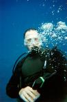 thumb-sk-ian-scuba2.jpg 3.9K